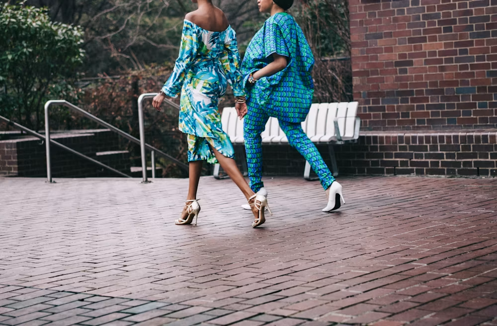 Fashion shopping guide